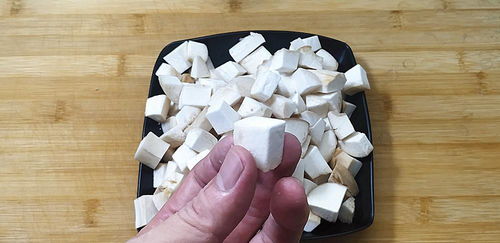 小貓用杏鮑菇這么做,成本不到5元,孩子點(diǎn)名的菜
